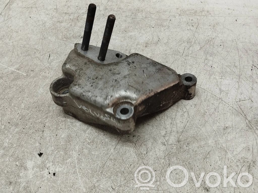 Volvo S40, V40 Engine mounting bracket 