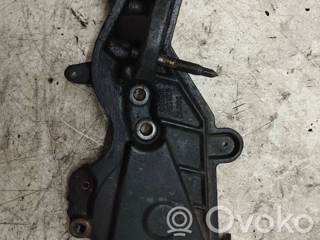 Toyota Avensis T250 Engine mounting bracket 