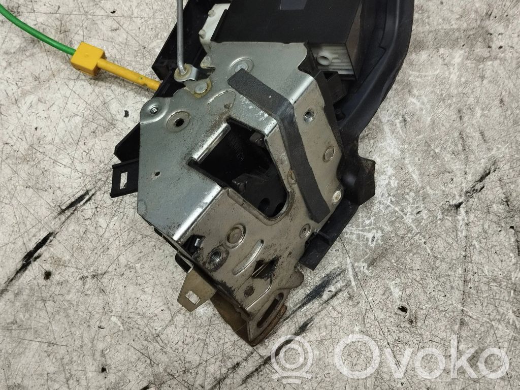BMW 5 E39 Front door lock 