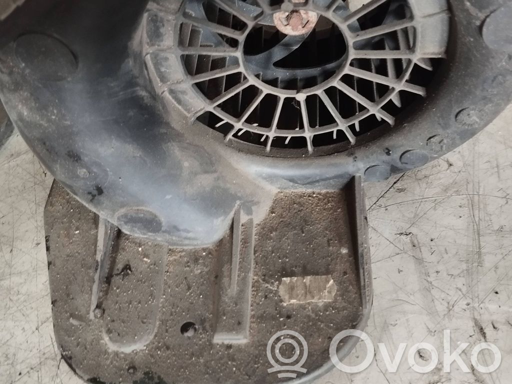 Renault 19 Mazā radiatora ventilators 