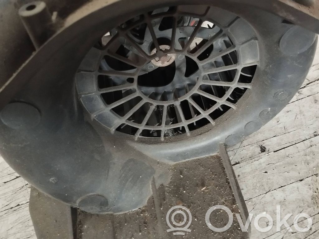 Renault 19 Mazā radiatora ventilators 