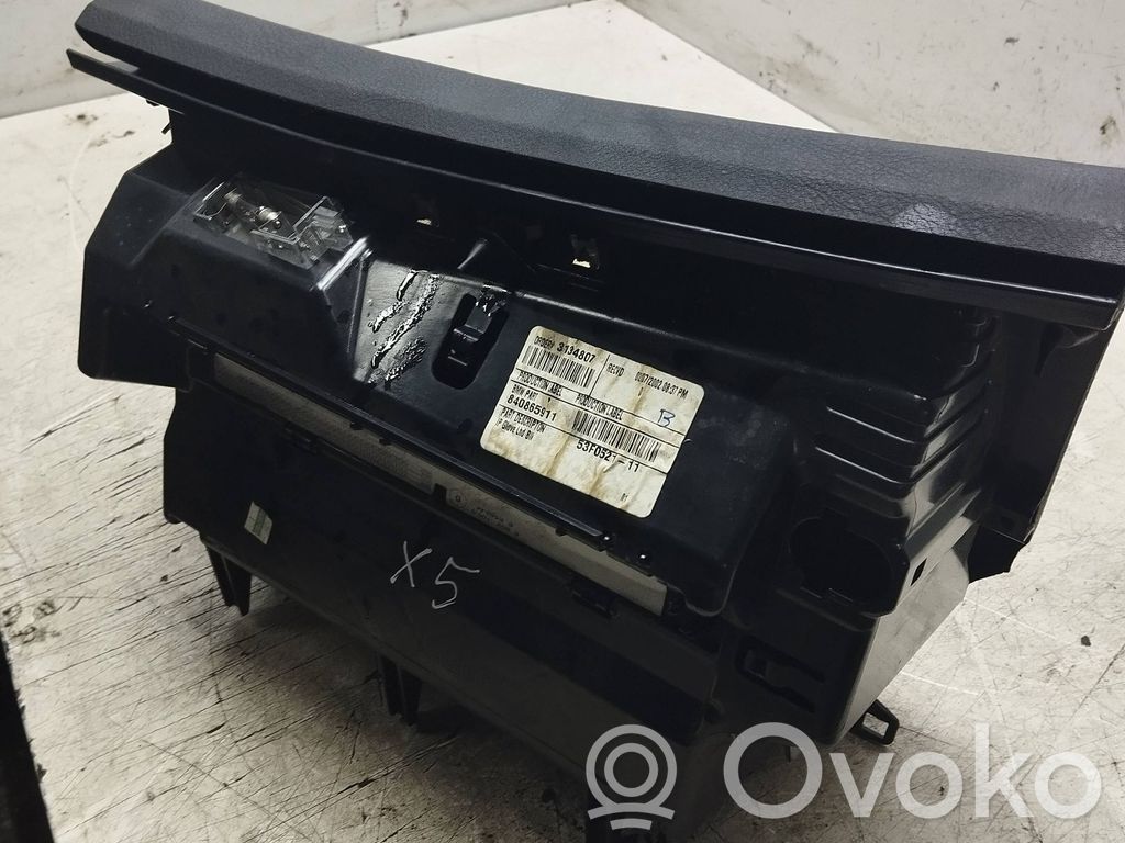 BMW X5 E53 Daiktadėžės (bordačioko) komplektas 