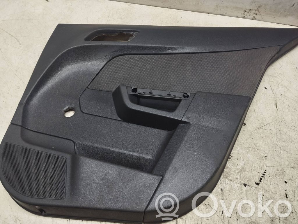 Opel Astra H Boczki / Poszycie drzwi tylnych 