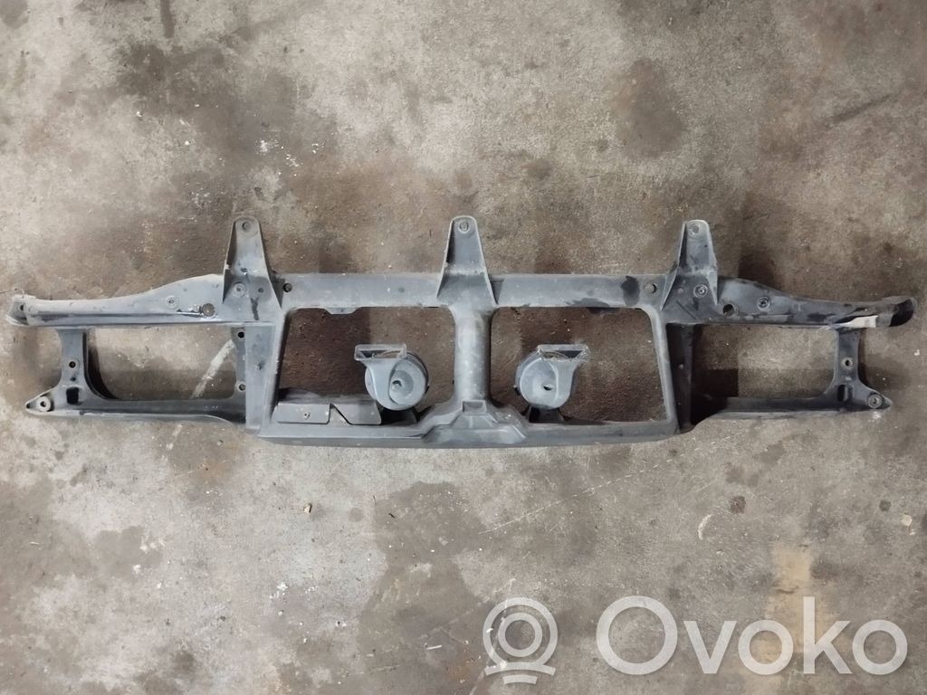 Volvo S70  V70  V70 XC Radiatorių panelė 