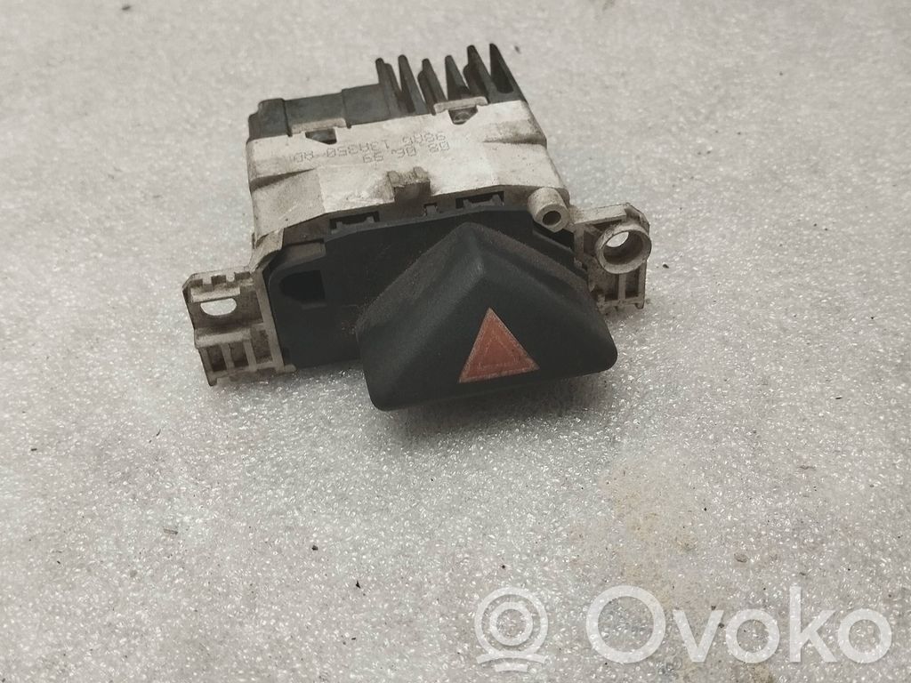 Ford Focus Hazard light switch 