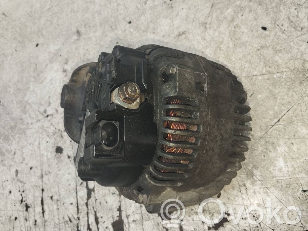 BMW 5 E60 E61 Ģenerators 