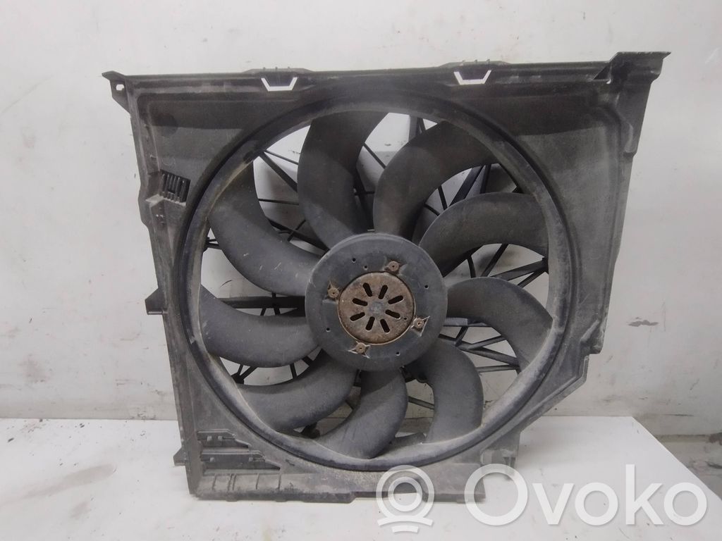 BMW X3 E83 Elektrisks radiatoru ventilators 