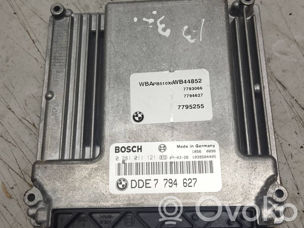 BMW X3 E83 Engine control unit/module 