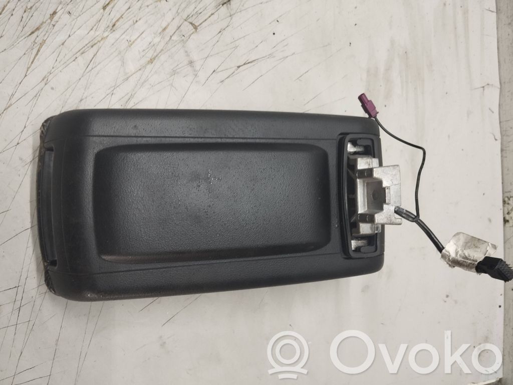 Audi A6 S6 C6 4F Podłokietnik tunelu środkowego 