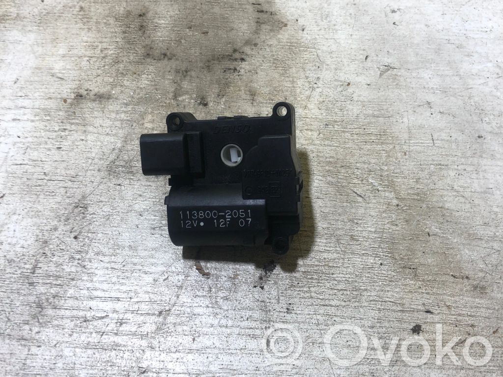 Toyota Corolla Verso E121 Air flap motor/actuator 