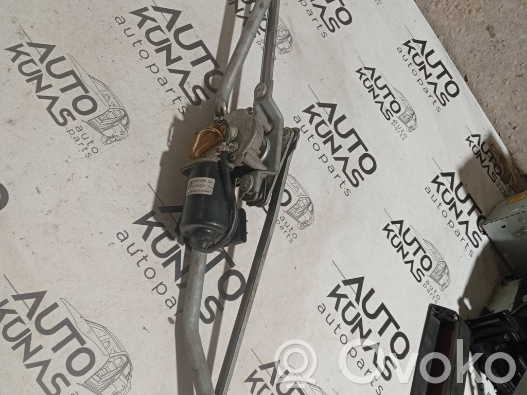 Opel Zafira A Etupyyhkimen vivusto ja moottori 