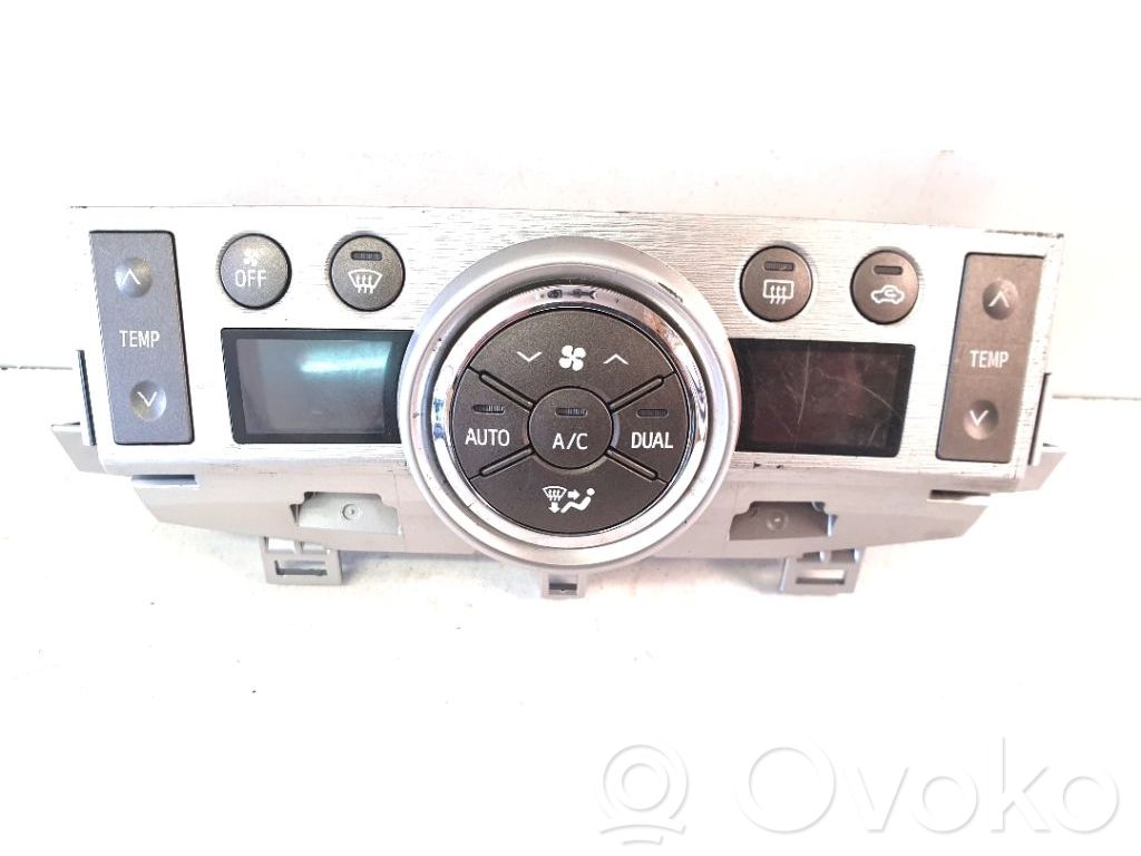Toyota Verso Air conditioner control unit module 