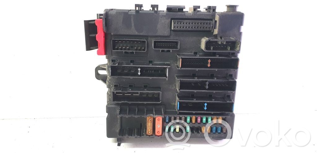 Saab 9-3 Ver2 Sulakemoduuli 