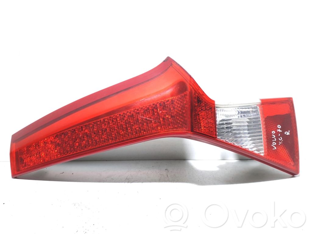 Volvo XC70 Tailgate rear/tail lights 