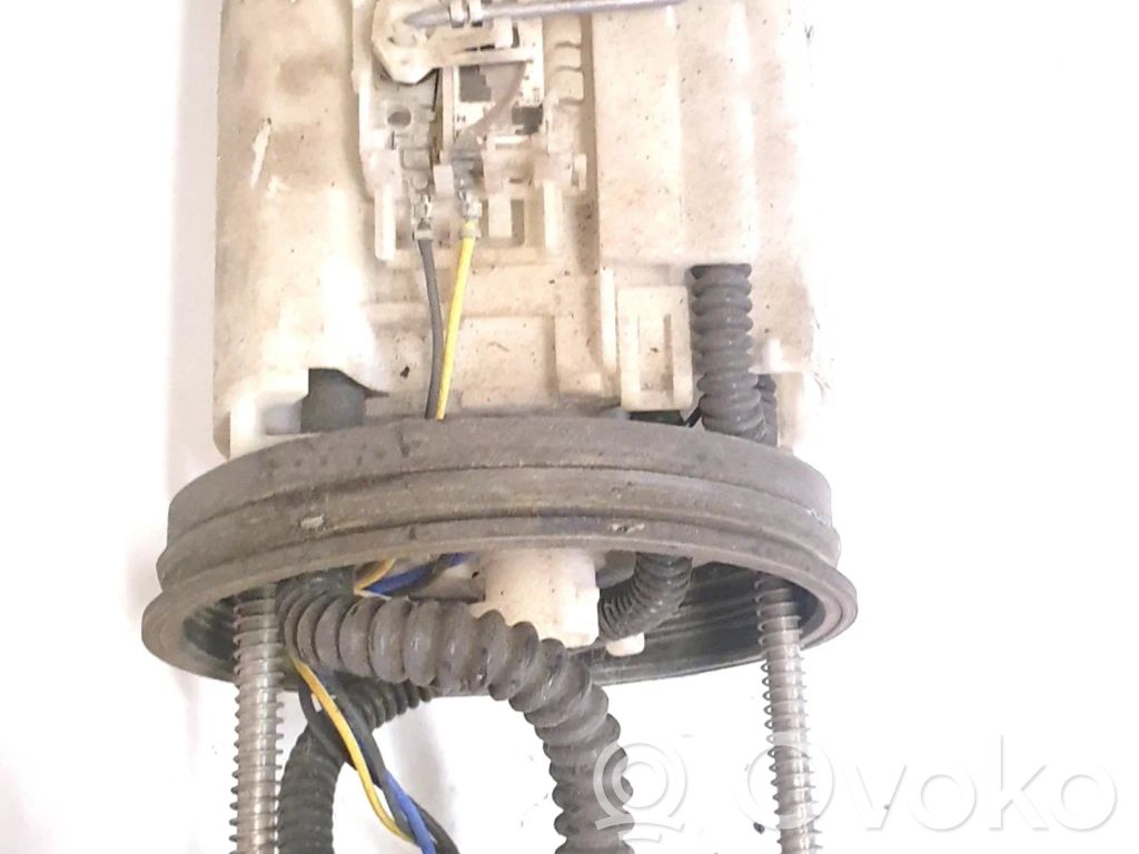 Mazda 2 Bomba interna de combustible 