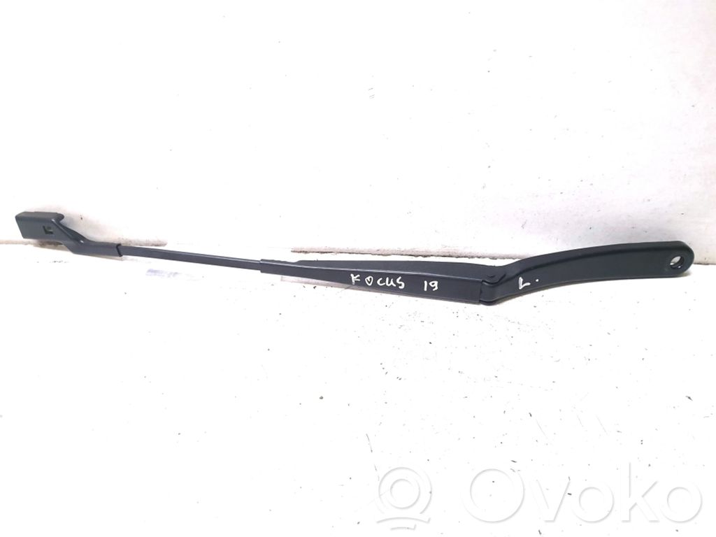Ford Focus Wischerarm vorne 