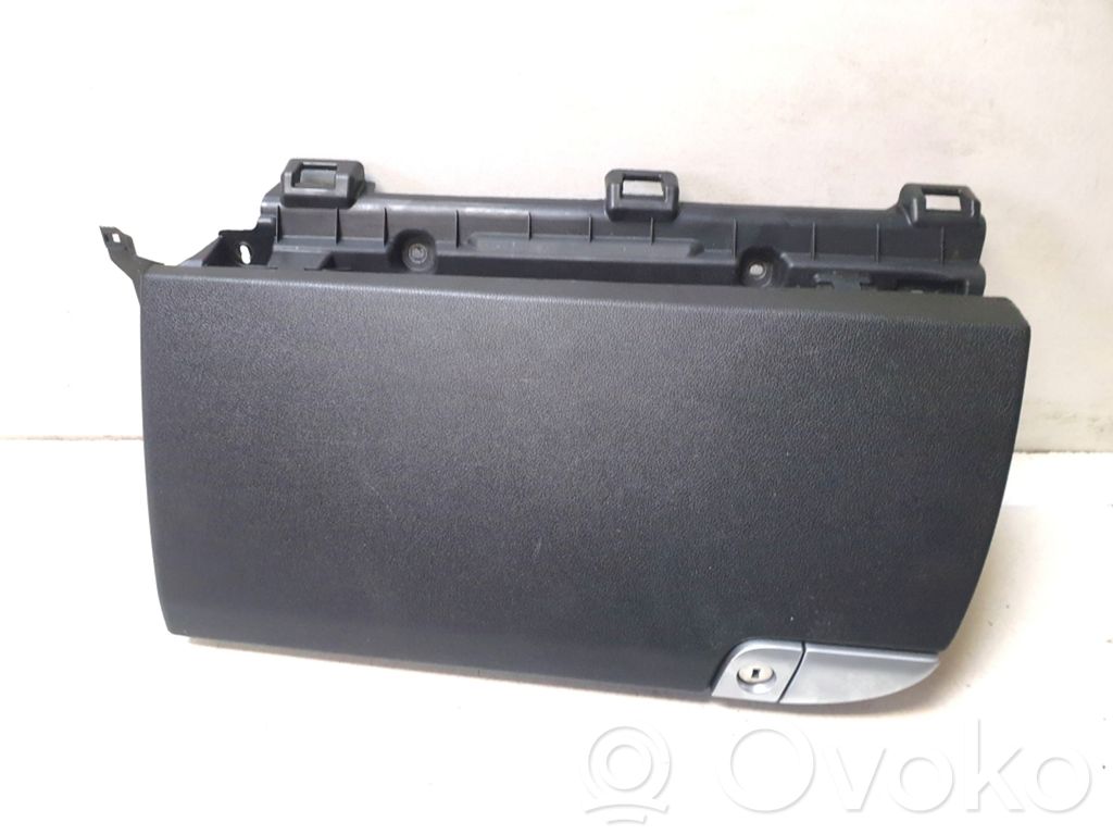 Guantera   84541C5000