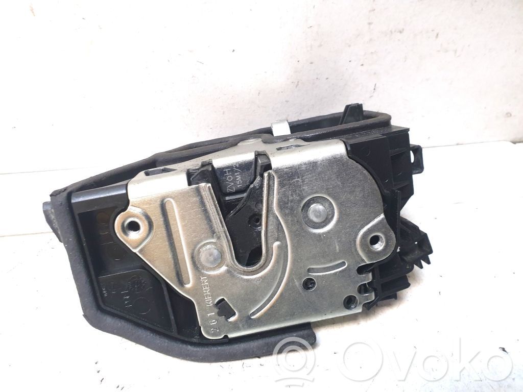BMW 5 F10 F11 Türschloss vorne 