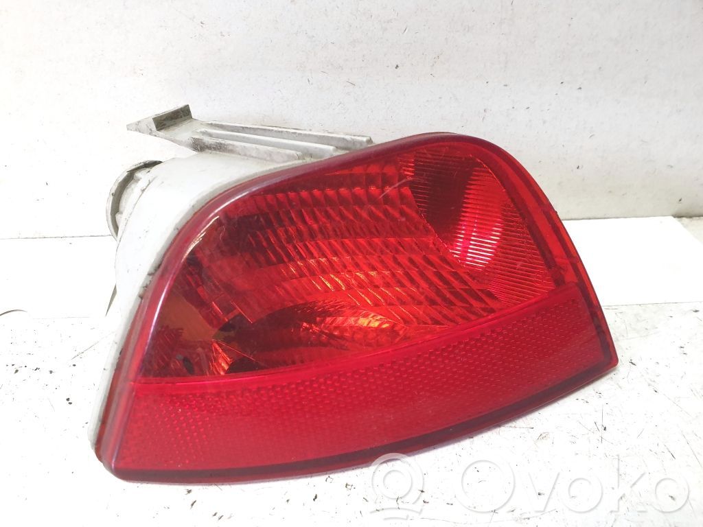 Ford Focus Miglas lukturis aizmugurē 