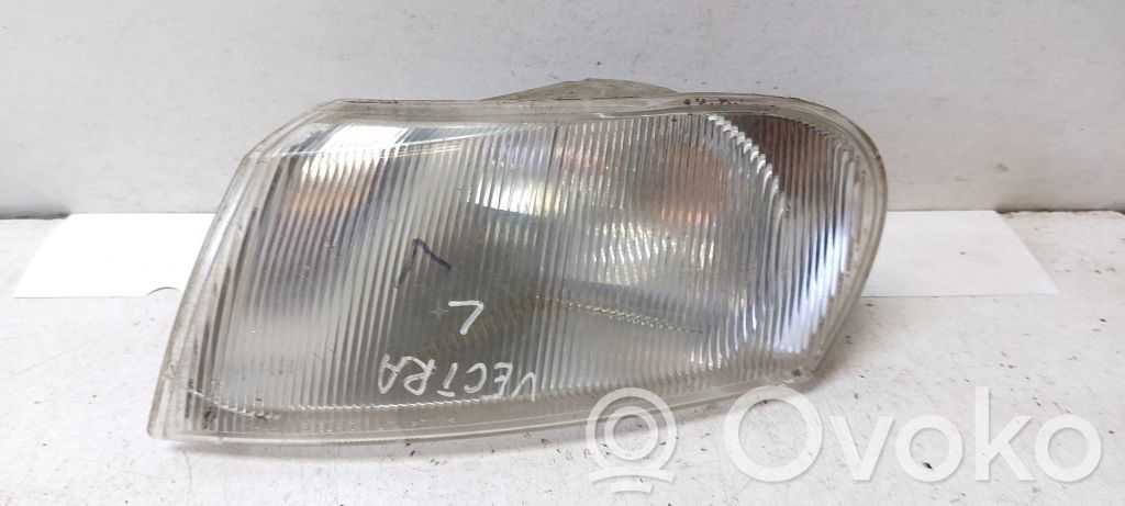 Opel Vectra B Front indicator light 