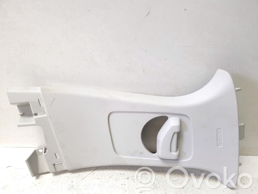 Ford Focus Pilar (B) (superior) 