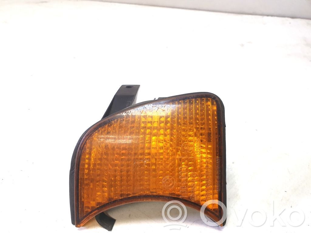 BMW 5 E34 Front indicator light 