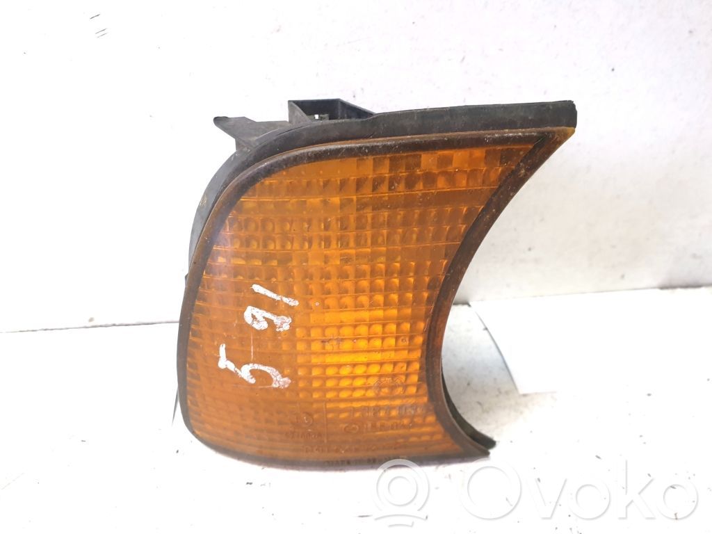 BMW 5 E34 Front indicator light 