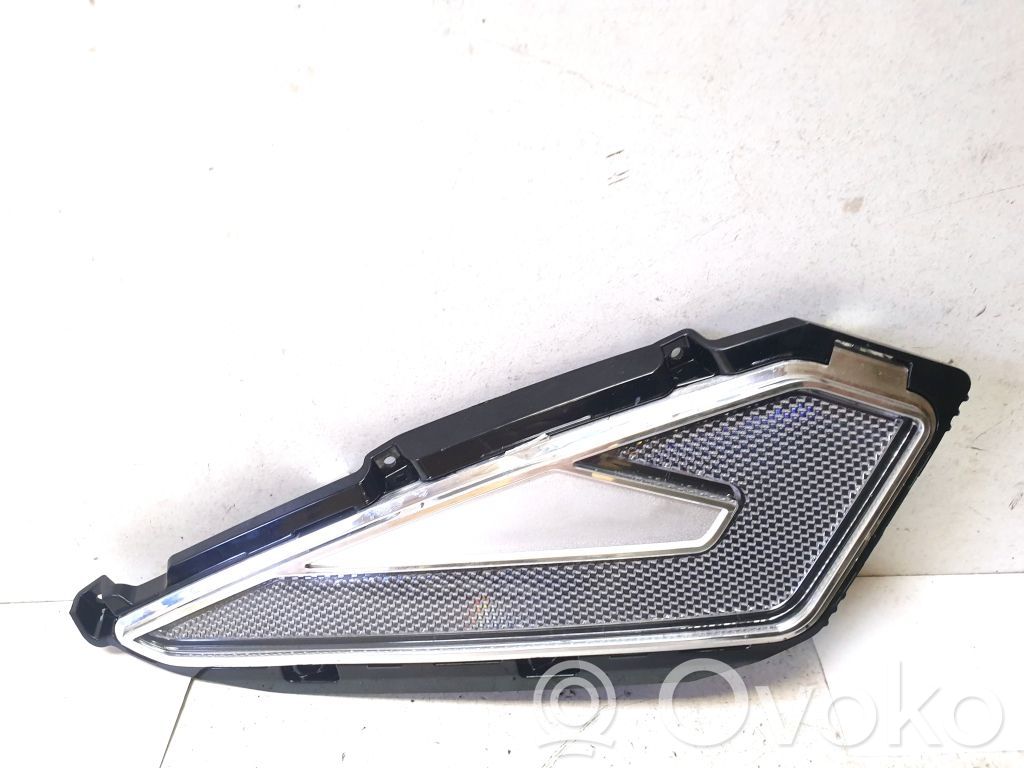 Hyundai Tucson TL Untere Verkleidung Scheinwerfer 