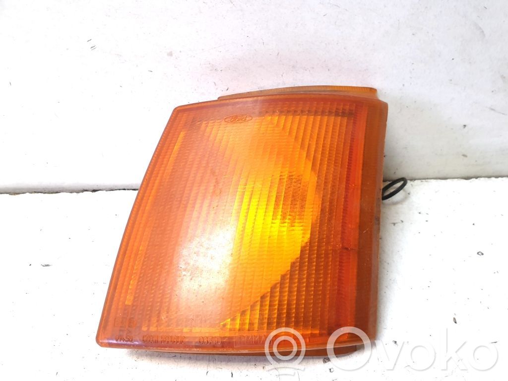 Front indicator light   95VG13369AA