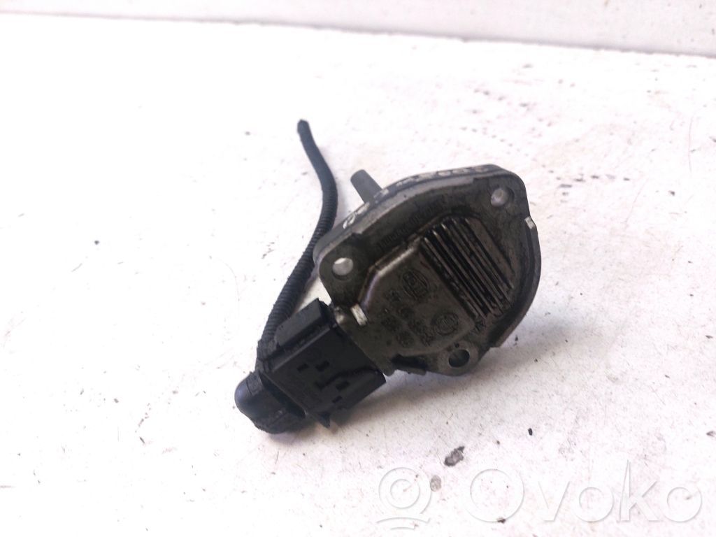 BMW X5 E53 Oil level sensor 