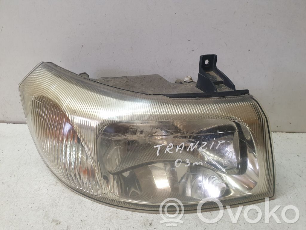Ford Transit Phare frontale 