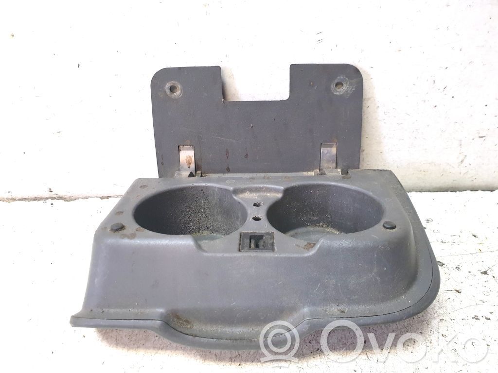 Cup holder   C8H5A