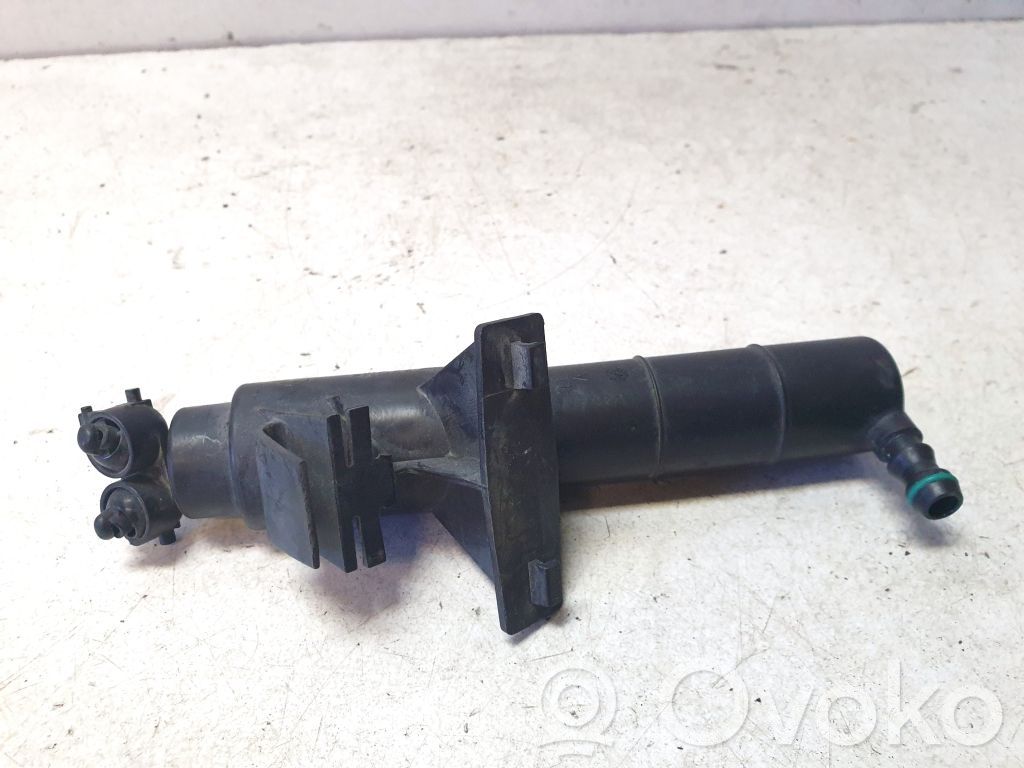 Ford Focus C-MAX Headlight washer spray nozzle 