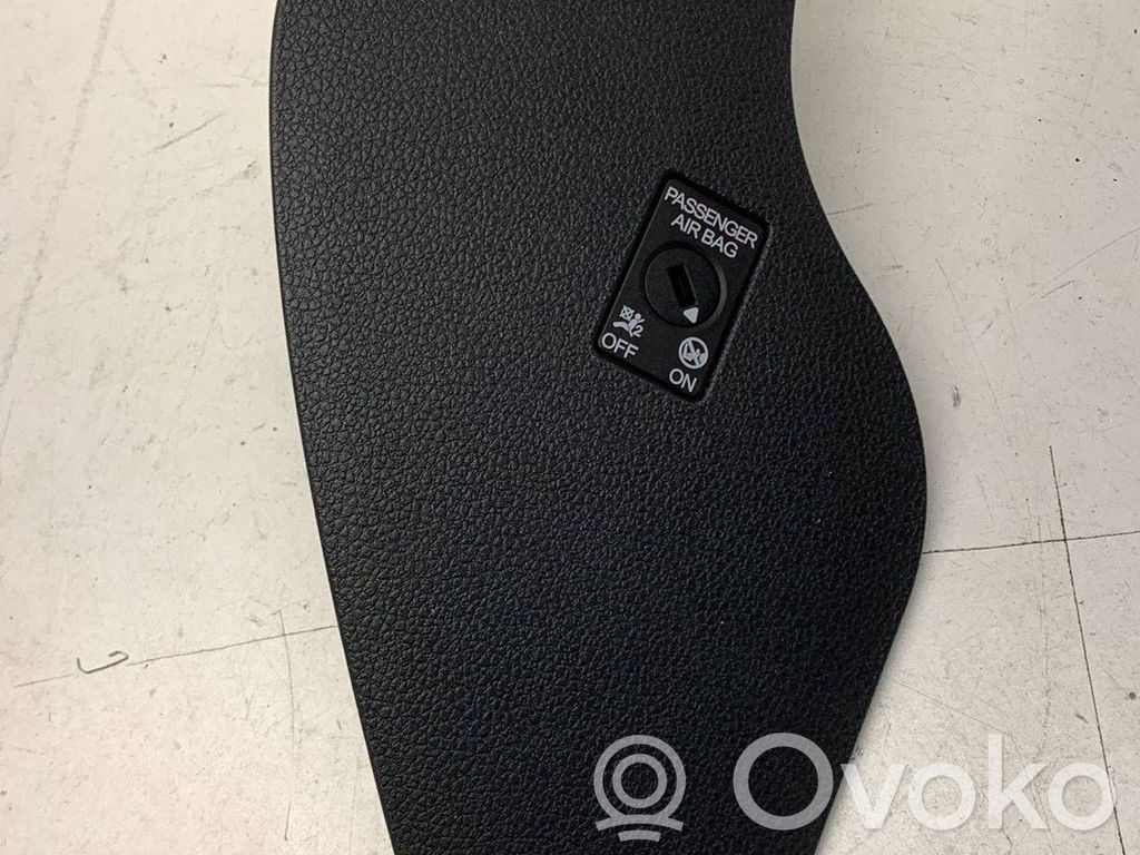 Volkswagen Golf VII Centre console side trim front 