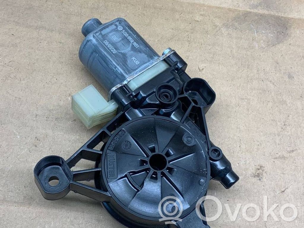 Volkswagen Golf VII Galinis varikliukas langų pakėlėjo 