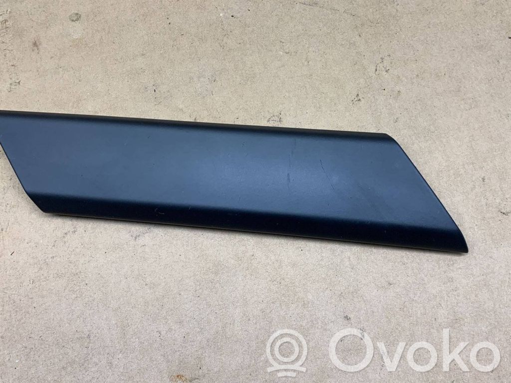 Volkswagen Golf VII Kita salono detalė 