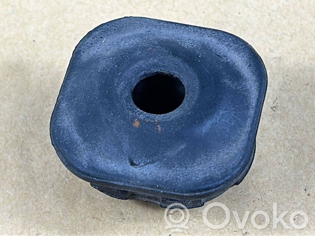 Audi A4 S4 B7 8E 8H Laikiklis radiatorių panelės (televizoriaus) 