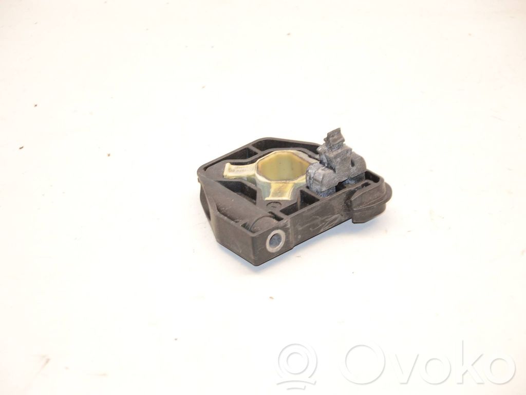 BMW 3 F30 F35 F31 Radiator mount bracket 