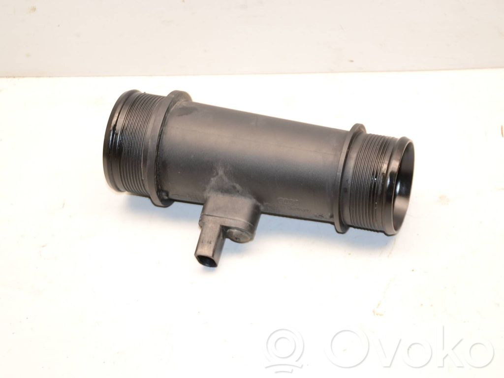 Audi Q7 4M Intercooler hose/pipe 