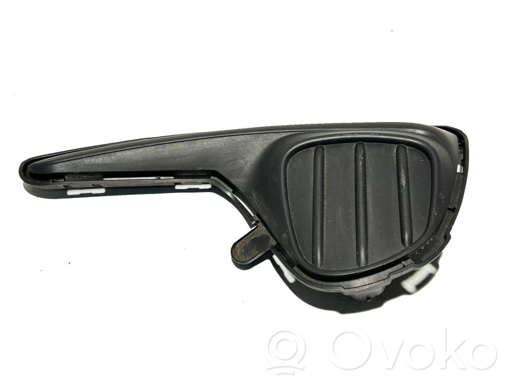 Toyota Yaris Front bumper lower grill 