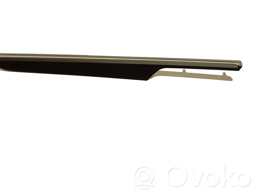 Porsche Macan (95B) Other rear door trim element 