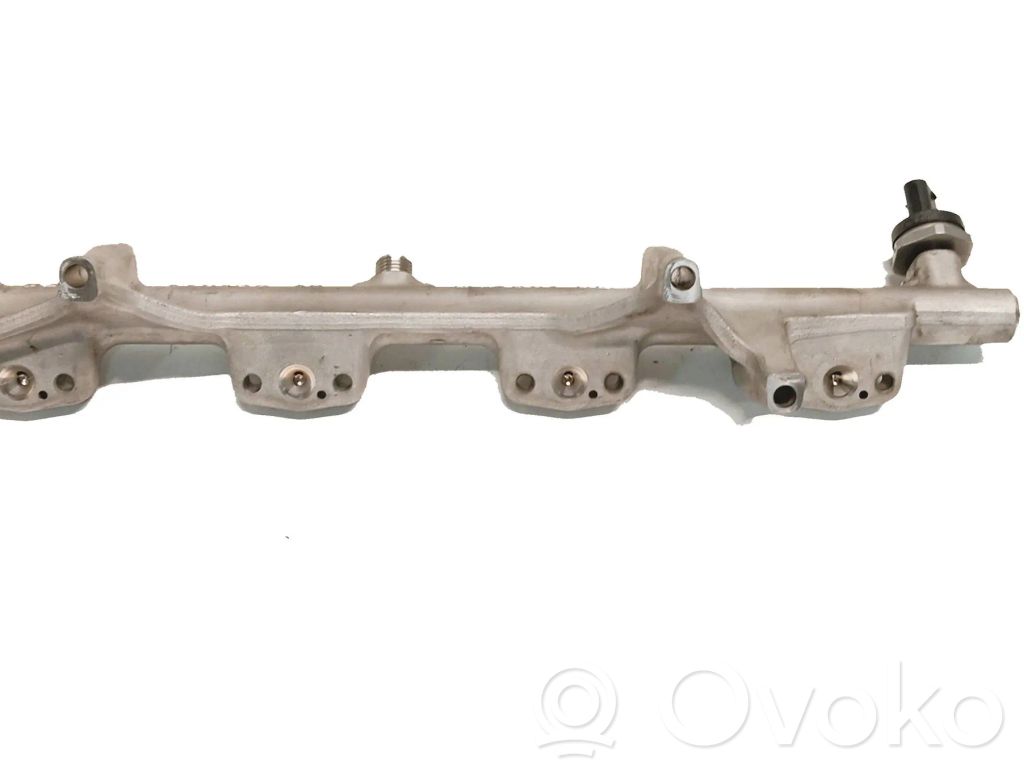 BMW 5 G30 G31 G38 Fuel main line pipe 