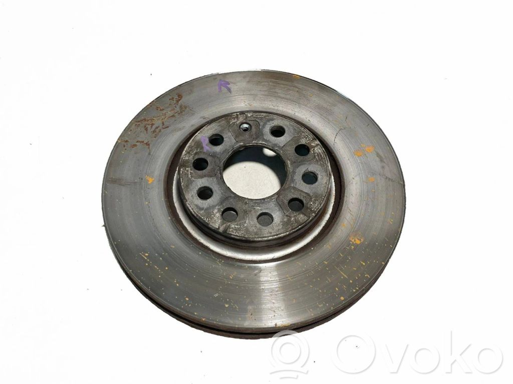 Tarcza hamulca przedniego   5Q0615301F,24793
