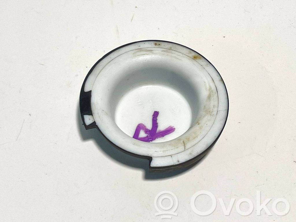 Peugeot 3008 II Rear coil spring rubber mount 