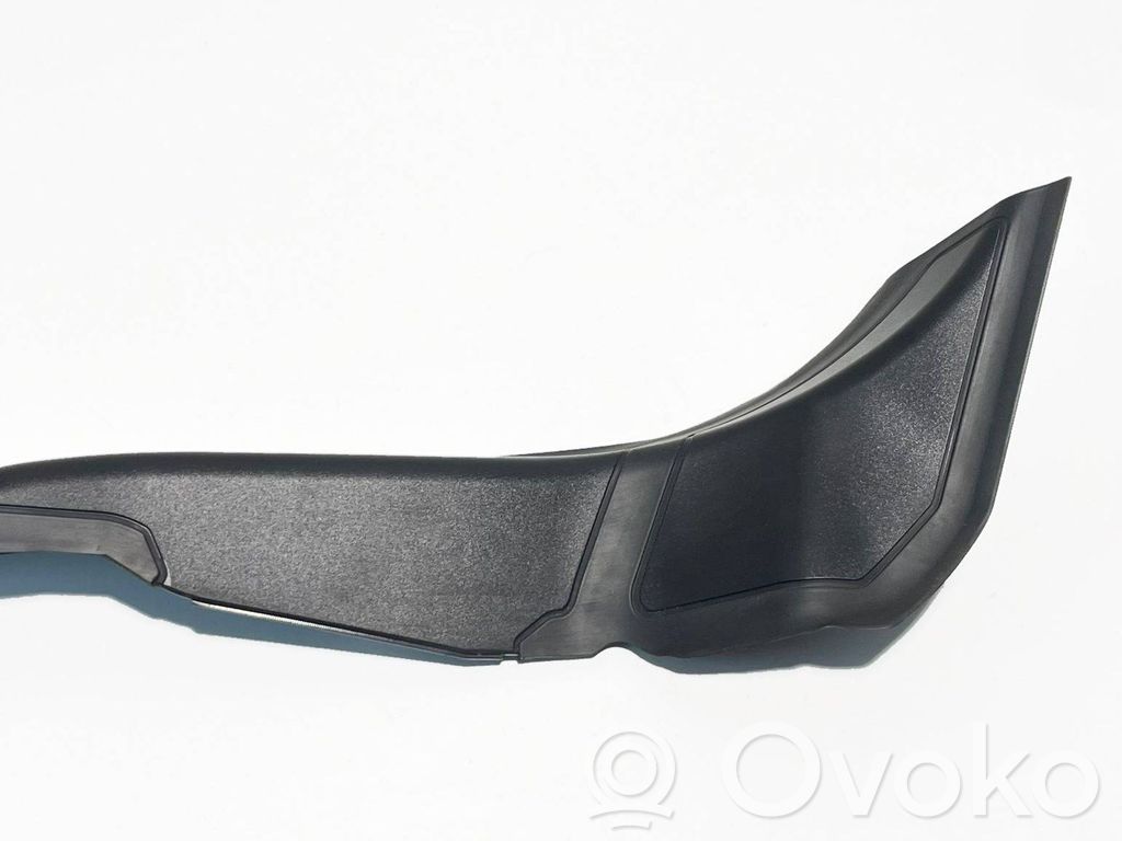 BMW 5 G30 G31 G38 Rear/tail light trim molding 