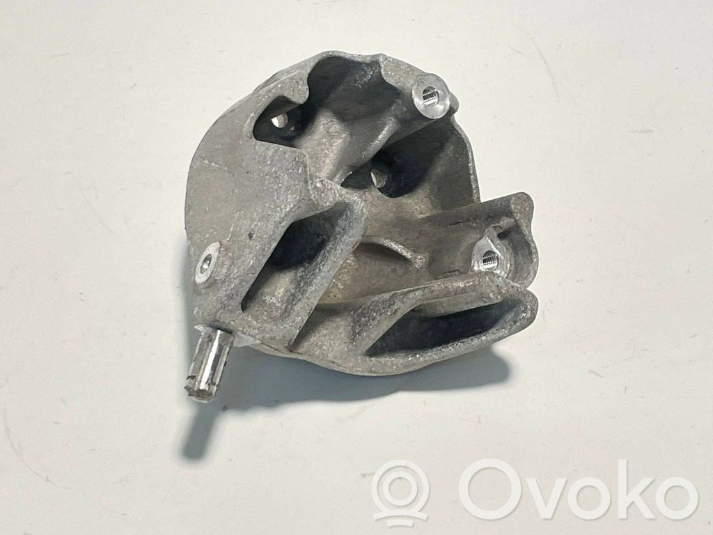 Peugeot 3008 II Fuel pump bracket 