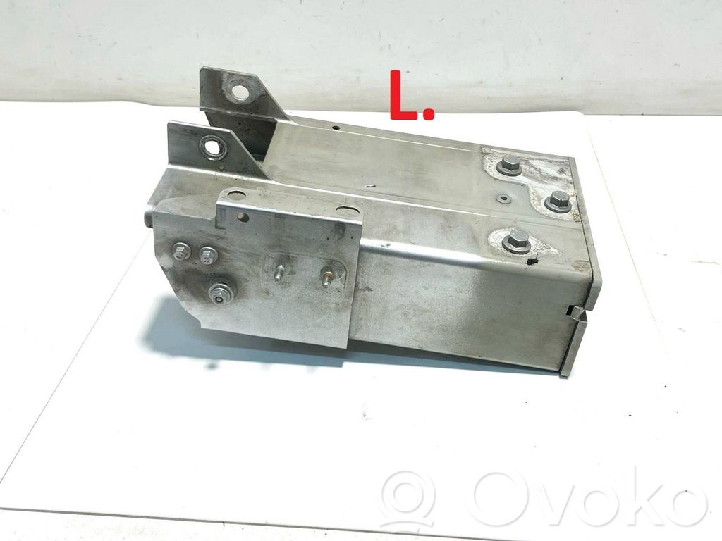Volvo V90 Cross Country Front bumper shock/impact absorber 