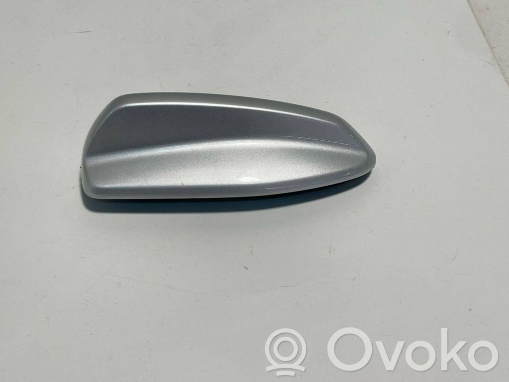 Volvo V90 Cross Country Abdeckung GPS Dachantenne 