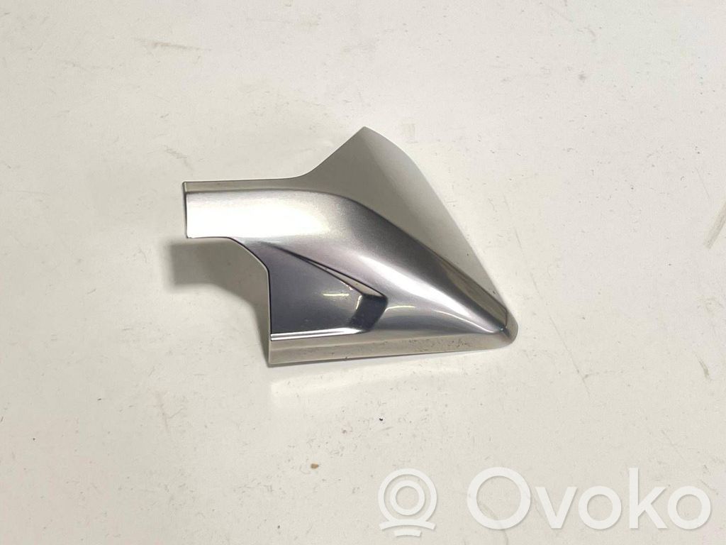 Peugeot 5008 II Moldura del panel (Usadas) 
