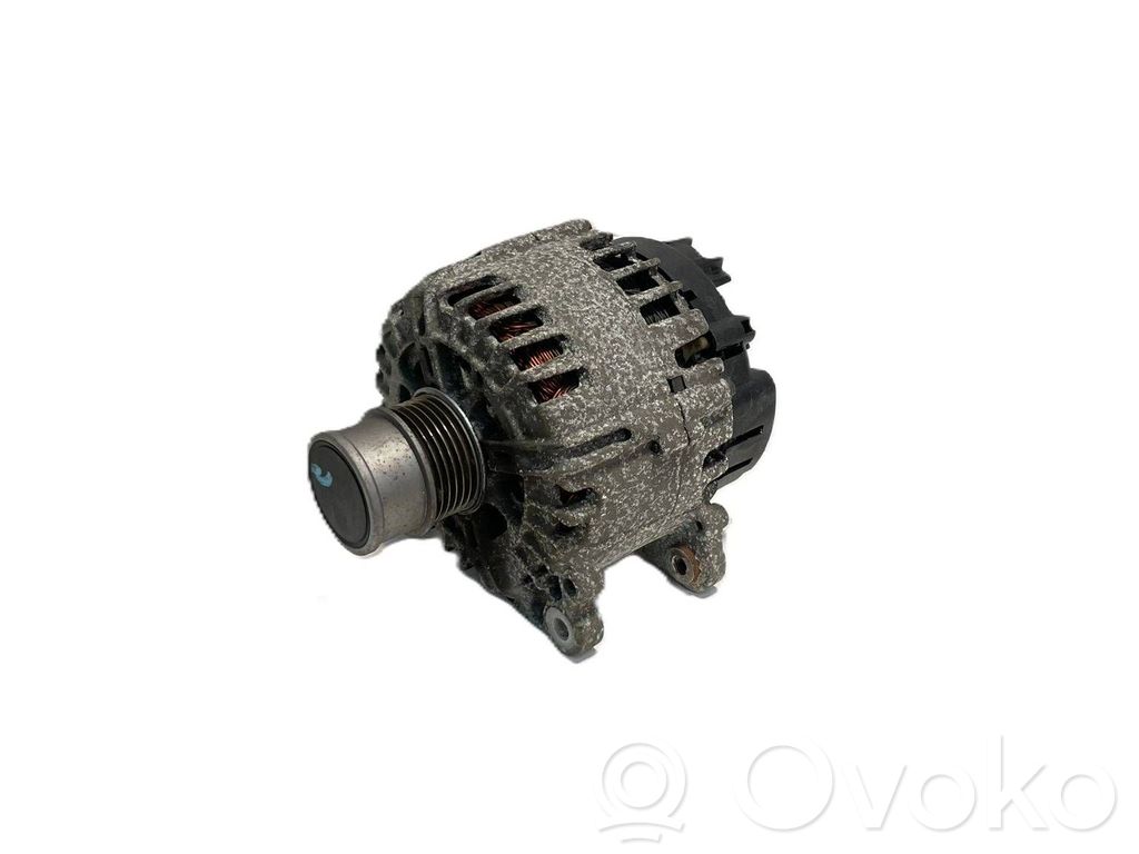 Audi Q2 - Ģenerators 